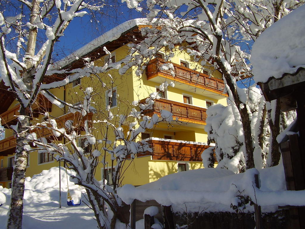 Hotel Pension Barbara Sankt Martin am Tennengebirge Bagian luar foto